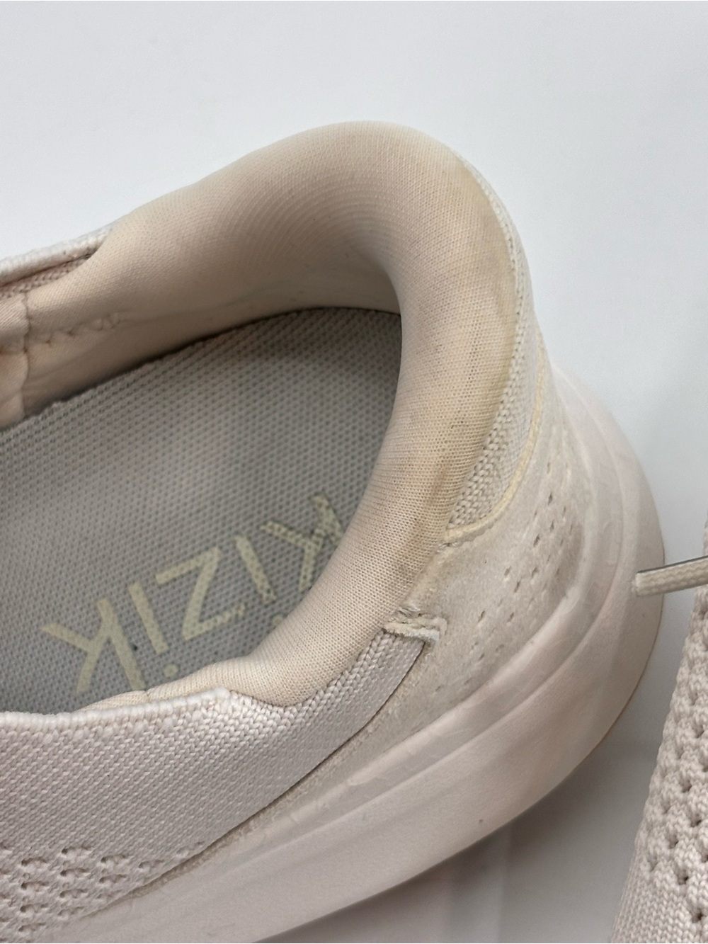 KIZIK Lima step in athletic Hands Free Sneaker walking shoes cream women 7 Wide - Picture 8 of 10